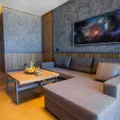 Senior Suite